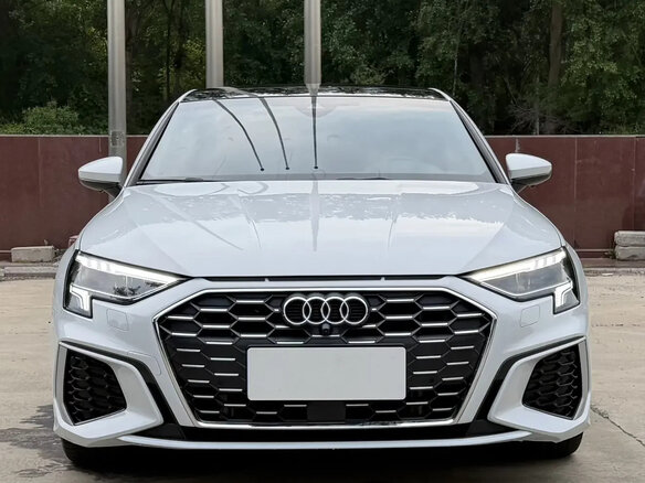 2022 Audi A3 35 TFSI Long IV (8Y), белый, 2130000 рублей - вид 1