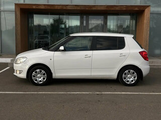 2014 Skoda Fabia II Рестайлинг, белый, 389000 рублей, вид 4