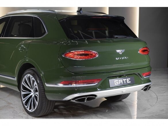 2023 Bentley Bentayga EWB I Рестайлинг, зелёный, 26000000 рублей - вид 10