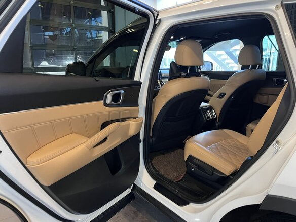 2021 Kia Sorento IV, белый, 3790000 рублей - вид 20