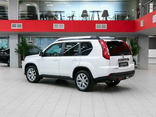2014 Nissan X-Trail II Рестайлинг, белый, 1140000 рублей, вид 4