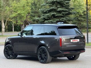 2022 Land Rover Range Rover P530 MHEV V, серый, 15800000 рублей, вид 3