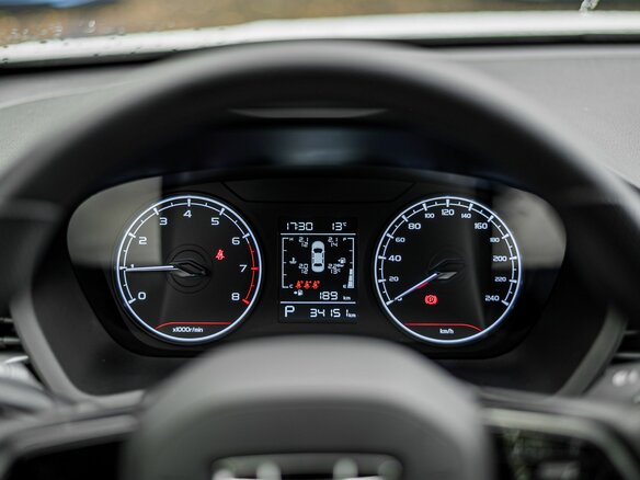 2024 Geely Emgrand II, белый, 1522000 рублей - вид 4