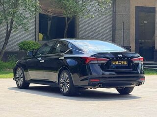 2023 Nissan Altima VI (L34) Рестайлинг, чёрный, 1840000 рублей, вид 4