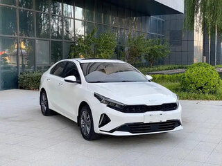 2023 Kia K3 II (China Market) Рестайлинг, белый, 1127000 рублей, вид 2