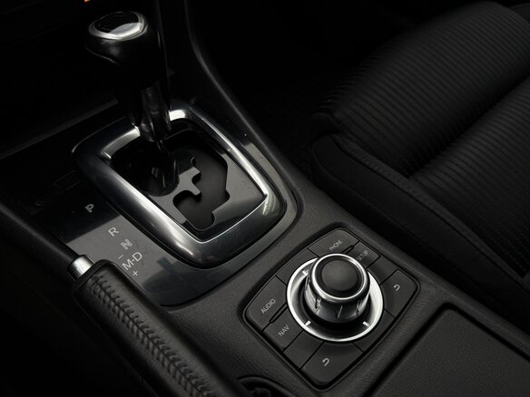 2013 Mazda 6 III (GJ), белый, 1440000 рублей - вид 15