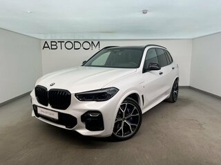 2021 BMW X5 45e IV (G05/G18), белый, 6200000 рублей, вид 1