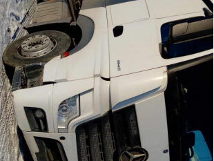 2021 Mercedes-Benz Actros, белый, 5570000 рублей, вид 1