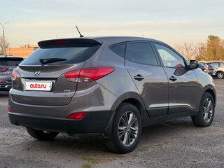 2013 Hyundai ix35 I Рестайлинг, коричневый, 1319999 рублей, вид 4