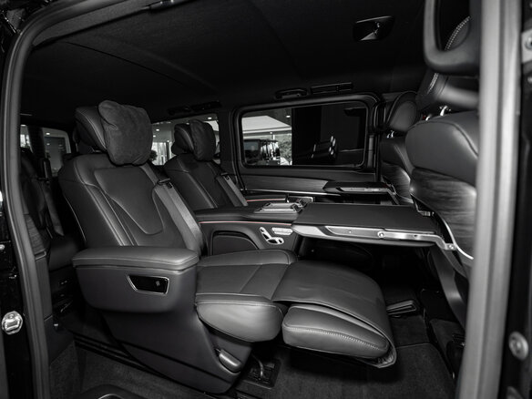 2026 Mercedes-Benz V-Класс 300 d экстра длинный III (W447) Рестайлинг 2, чёрный - вид 25