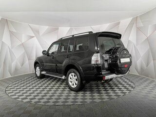 2012 Mitsubishi Pajero IV Рестайлинг 1, чёрный, 1545000 рублей, вид 4