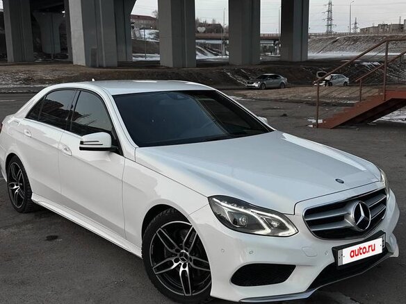 2013 Mercedes-Benz E-Класс 200 IV (W212, S212, C207) Рестайлинг, белый, 2400000 рублей - вид 2