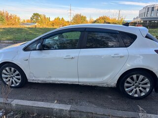 2011 Opel Astra J, белый, 320000 рублей, вид 4