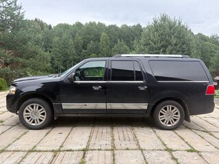 2013 Lincoln Navigator L III, чёрный, 2950000 рублей, вид 2