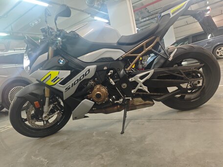 2021 BMW S 1000 R, серый, 1750000 рублей, вид 3
