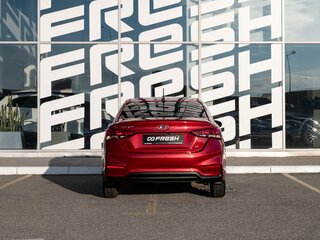 2018 Hyundai Solaris II, красный, 1249000 рублей, вид 4
