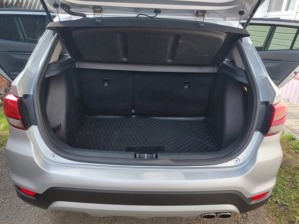 2018 Kia Rio X-Line IV, серебристый, 1320000 рублей - вид 2