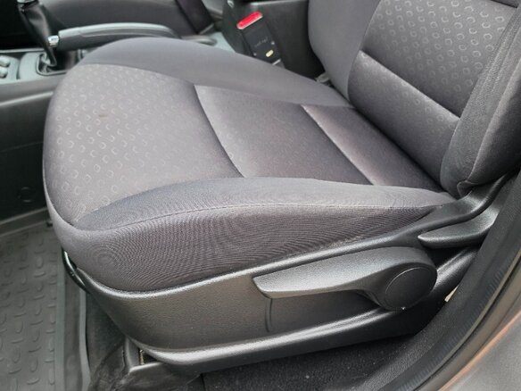 2011 SsangYong Actyon II, серый, 965000 рублей - вид 19