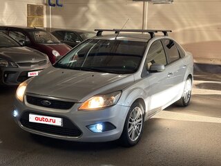 2010 Ford Focus II Рестайлинг, серебристый, 359000 рублей, вид 2