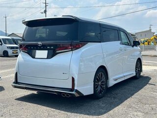 2025 Toyota Vellfire III, белый, 7300000 рублей, вид 4
