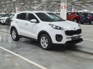 2017 Kia Sportage IV, белый, 1970000 рублей, вид 3