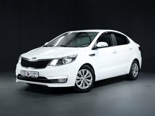 2015 Kia Rio III Рестайлинг, белый, 880000 рублей, вид 3