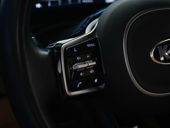 2020 Kia Carnival IV, белый, 4149077 рублей - вид 17