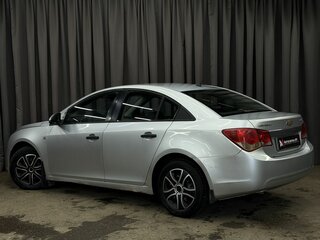 2011 Chevrolet Cruze I, серебристый, 459777 рублей, вид 4