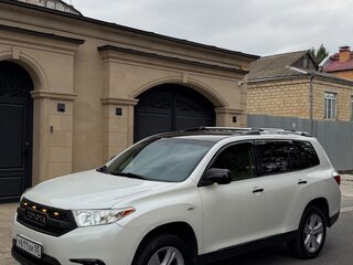2011 Toyota Highlander II (XU40) Рестайлинг, белый, 2100000 рублей, вид 5