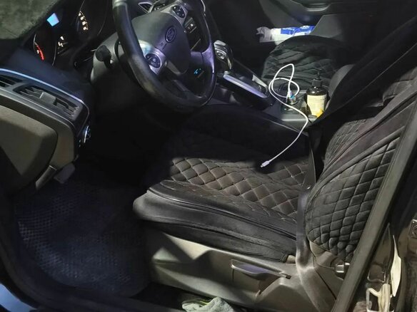 2012 Ford Focus III, чёрный, 620000 рублей - вид 6