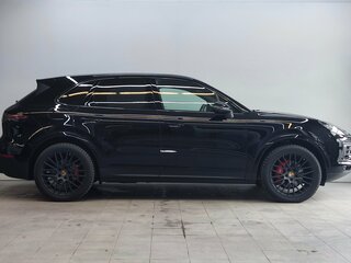 2021 Porsche Cayenne III, чёрный, 8700000 рублей, вид 5