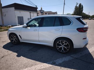 2021 BMW X5 40i IV (G05/G18), белый, 9000000 рублей, вид 5