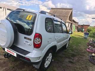 2014 Chevrolet Niva I Рестайлинг, белый, 700000 рублей, вид 3