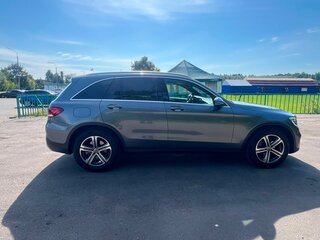 2021 Mercedes-Benz GLC 200 I (X253) Рестайлинг, серый, 4190000 рублей, вид 3