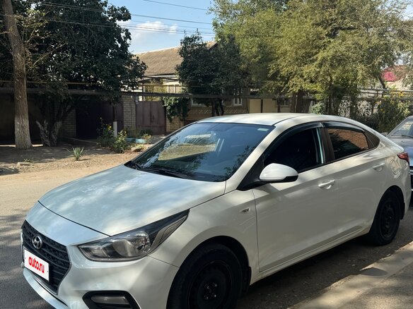 2017 Hyundai Solaris II, белый