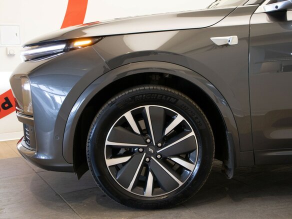 2025 Li Auto (Lixiang) L7 52.3 kWh I Рестайлинг, серый, 7719000 рублей - вид 33