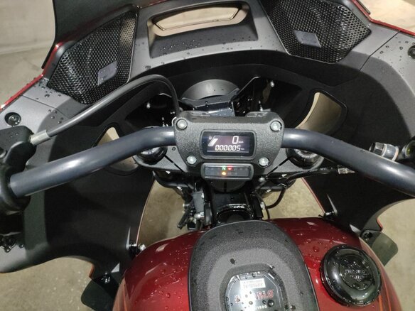 2022 Harley-Davidson Low Rider ST, красный, 2850000 рублей - вид 4