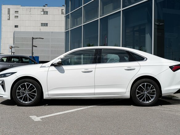 2026 Geely Preface I, белый, 3329990 рублей - вид 8