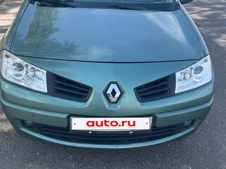 2007 Renault Megane II Рестайлинг, зелёный, 450000 рублей, вид 2