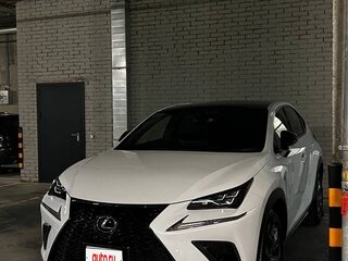 2020 Lexus NX 300 I Рестайлинг, белый, 4250000 рублей, вид 2