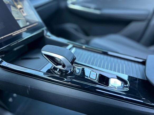 2026 Geely Cityray, серебристый, 3204990 рублей - вид 15
