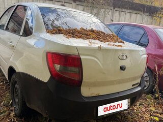 2012 Lada (ВАЗ) Granta I, белый, 200000 рублей, вид 4