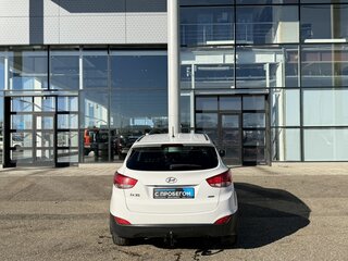 2014 Hyundai ix35 I Рестайлинг, белый, 1300000 рублей, вид 4