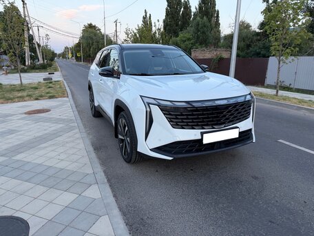 2024 Geely Atlas II, белый, 2290000 рублей, вид 5
