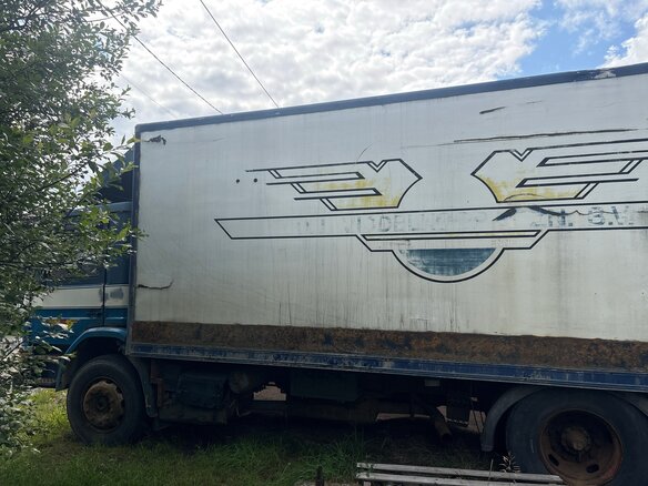 1996 Scania 93, синий, 500000 рублей - вид 1