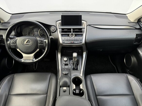 2017 Lexus NX 200 I, серый, 2450000 рублей - вид 11