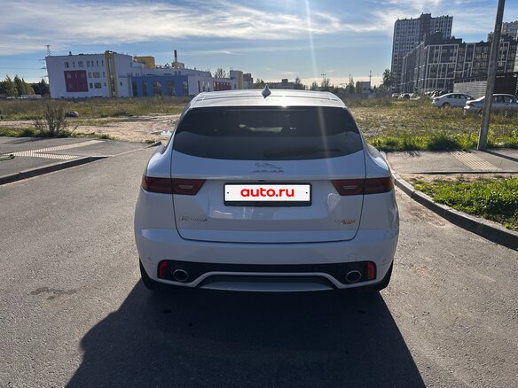 2017 Jaguar E-Pace I, белый, 3000000 рублей - вид 4