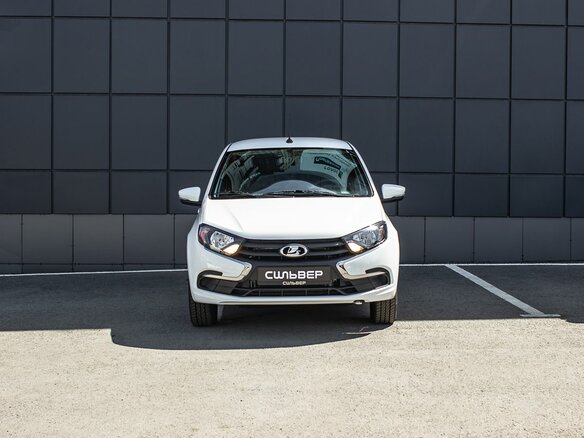 2026 Lada (ВАЗ) Granta I Рестайлинг, белый - вид 5