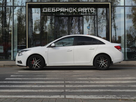2011 Chevrolet Cruze I, белый, 645000 рублей, вид 2