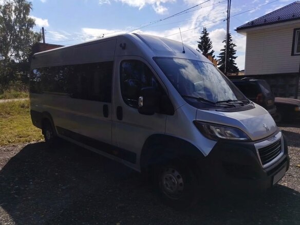 2021 Peugeot Boxer, серебристый, 4300000 рублей - вид 3